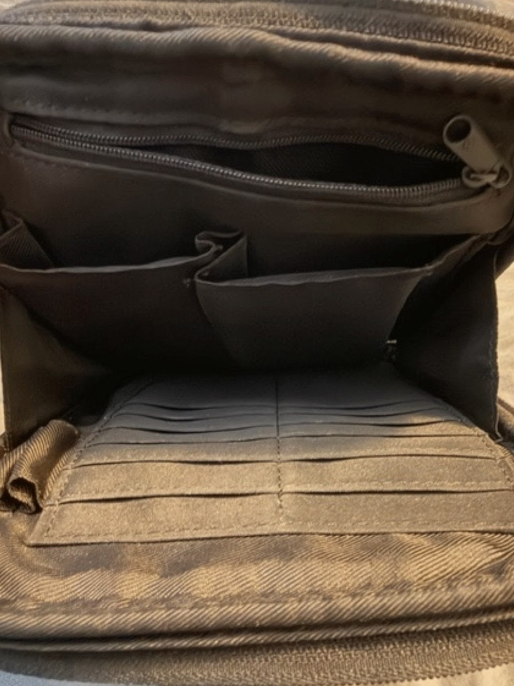 FINAL..Fossil Black Leather Crossbody - Picture 8 of 16